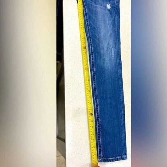 Miss Me Low Rise Skinny Jeans 27x31 Stretch Embroidered Pockets EUC - Picture 12 of 12